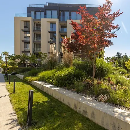 Free Parking Flats With Wifi And Pool Апартамент Варна