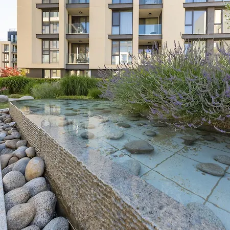 Free Parking Flats With Wifi And Pool * Варна