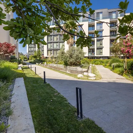 Free Parking Flats With Wifi And Pool Апартамент *