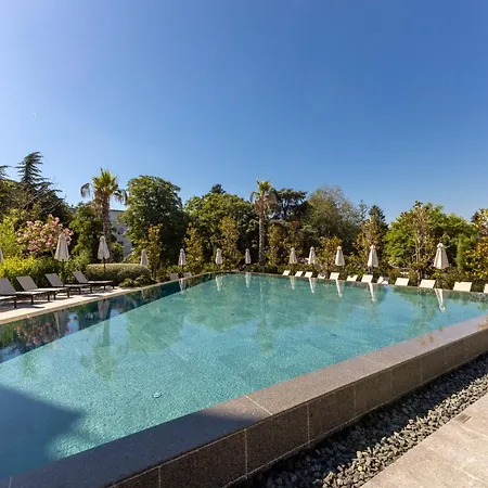 Free Parking Flats With Wifi And Pool Апартамент Варна