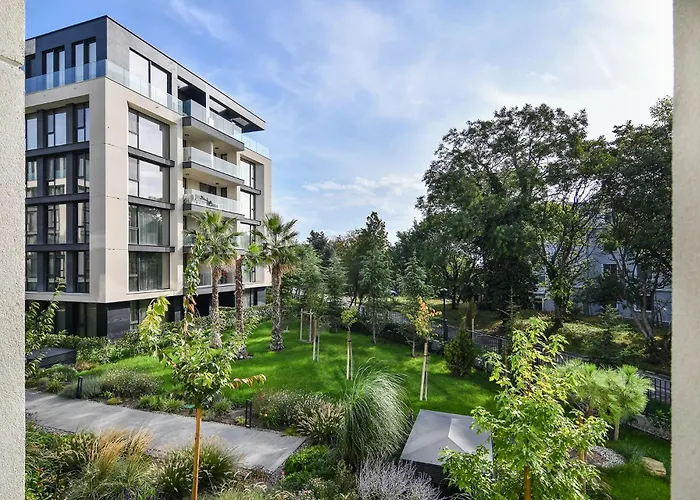 Free Parking Flats With Wifi And Pool Lägenhet Varna